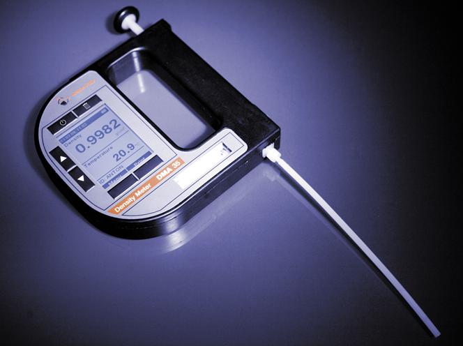便攜式液體密度計DMA35